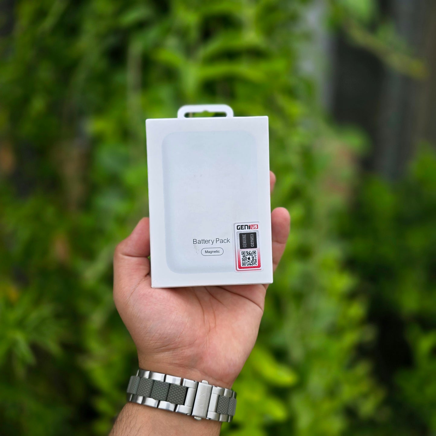 Apple Magnetic Battery Pack for iPhone | MagSafe Wireless Power Bank 5000 Mah (Genius)