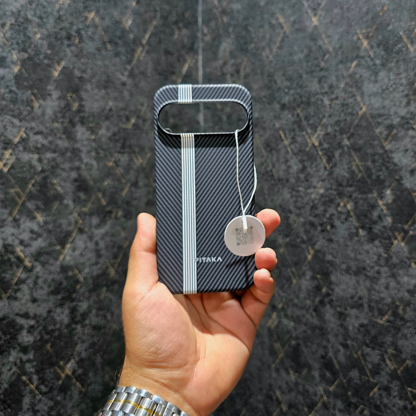 Google Pixel 9/9 Pro Pitaka Carbon Fiber Case – Premium Slim & Lightweight Protection
