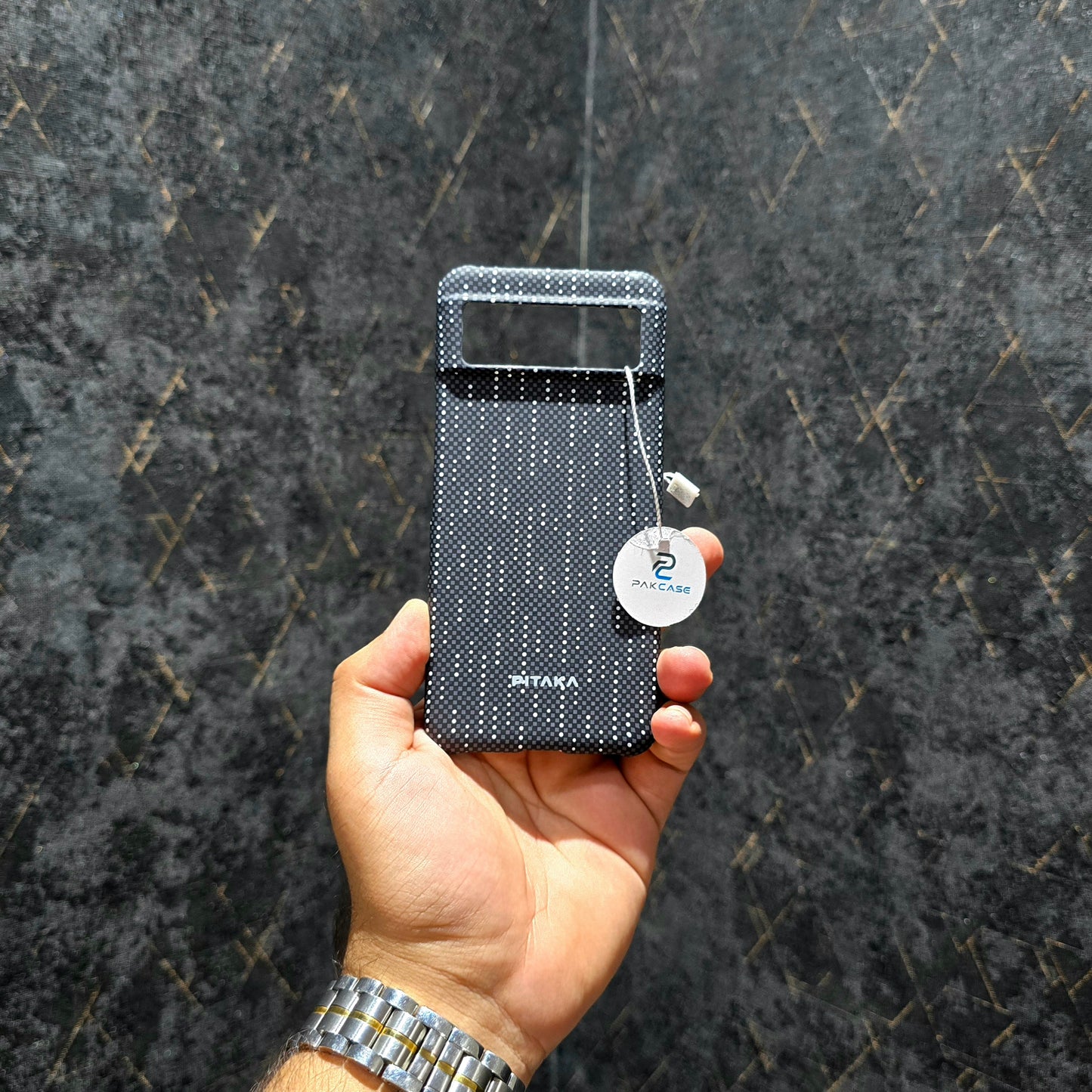 Google Pixel 8 Pitaka Carbon Fiber Case – Premium Slim & Lightweight Protection