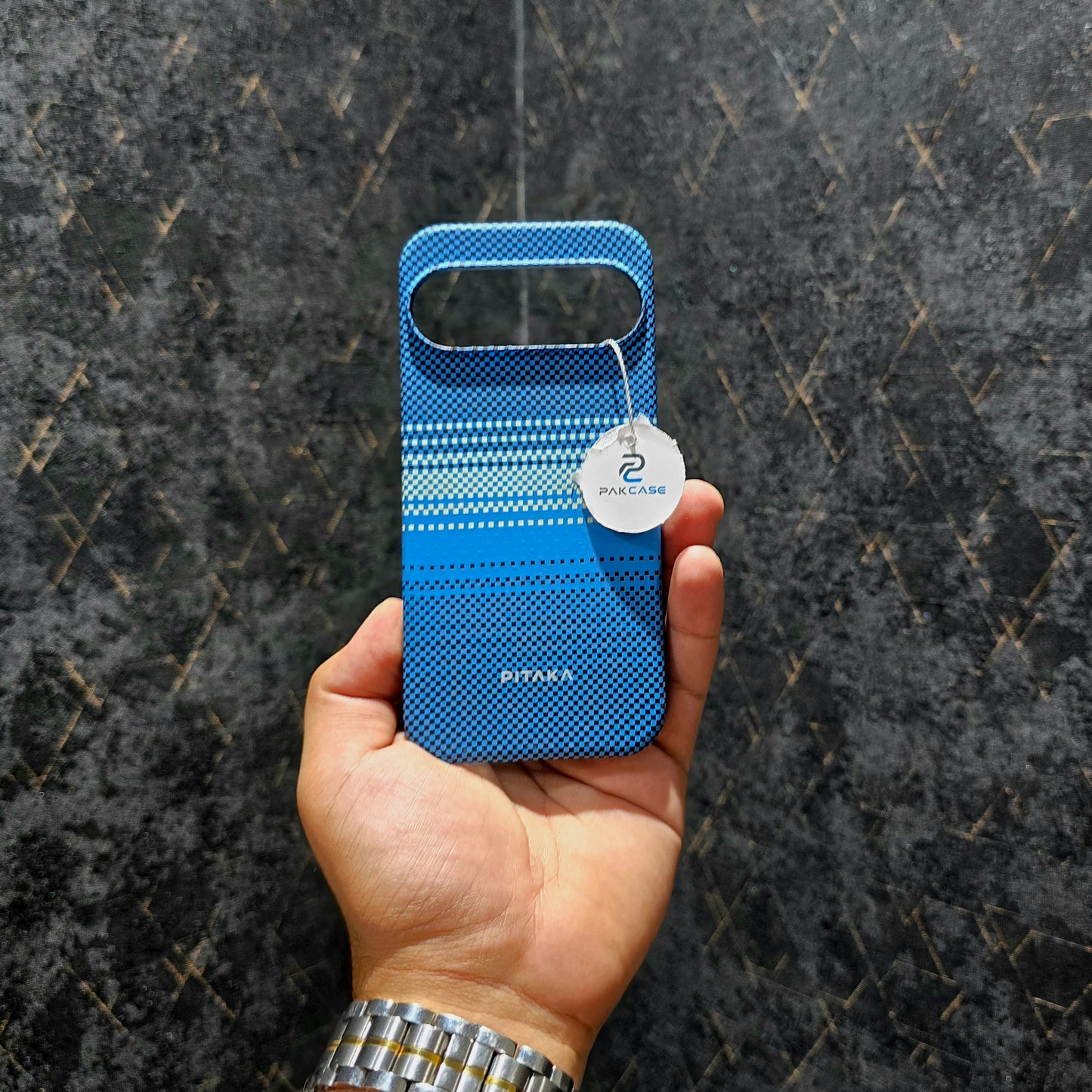 Google Pixel 10/10 Pro Pitaka Carbon Fiber Case – Premium Slim & Lightweight Protection