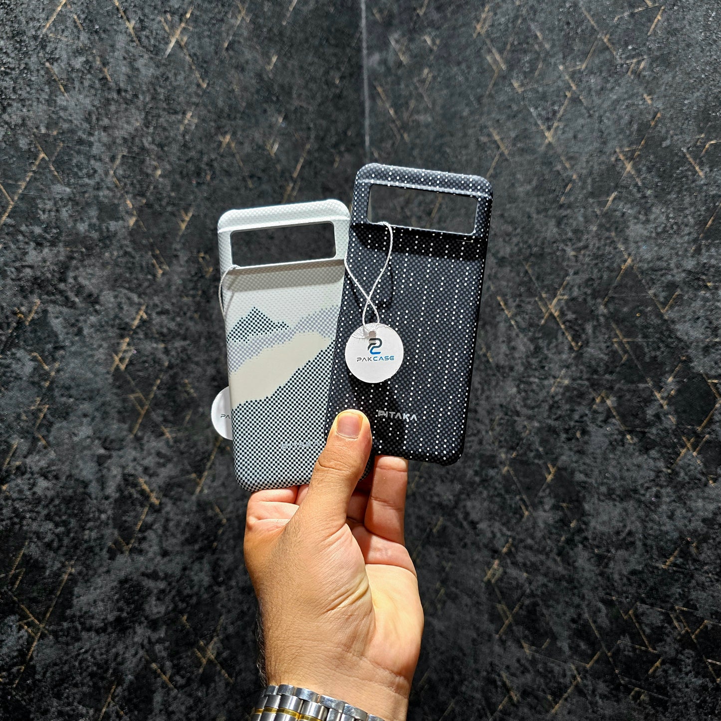 Google Pixel 8 Pitaka Carbon Fiber Case – Premium Slim & Lightweight Protection