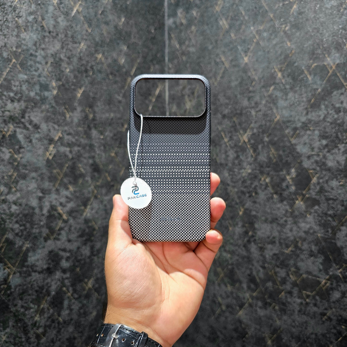 IPhone 17 Pro Max Pitaka Carbon Fiber Case – Premium Slim & Lightweight Protection